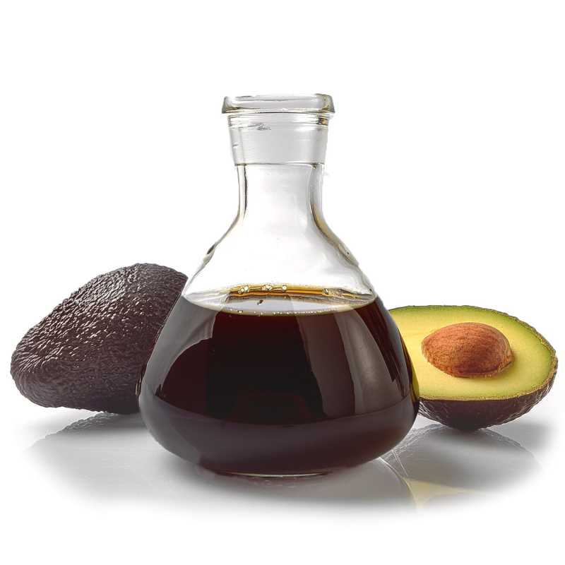 Avocado oil is a 100% pure oil rich in vitamins A, B1, B2, D, E (natural antioxidant) and omega-3 unsaturated fatty acids.
The oil has not undergone refining, 