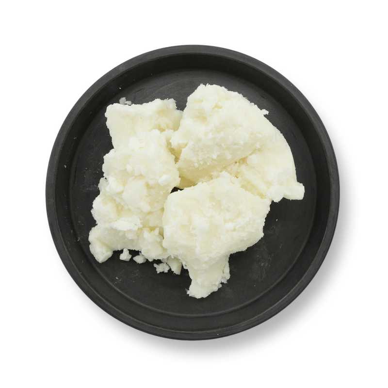 Shea butter, also known as shea butter, is made from the nuts of the African Shea tree. It is refined, so it has undergone a process in which it has been stripp