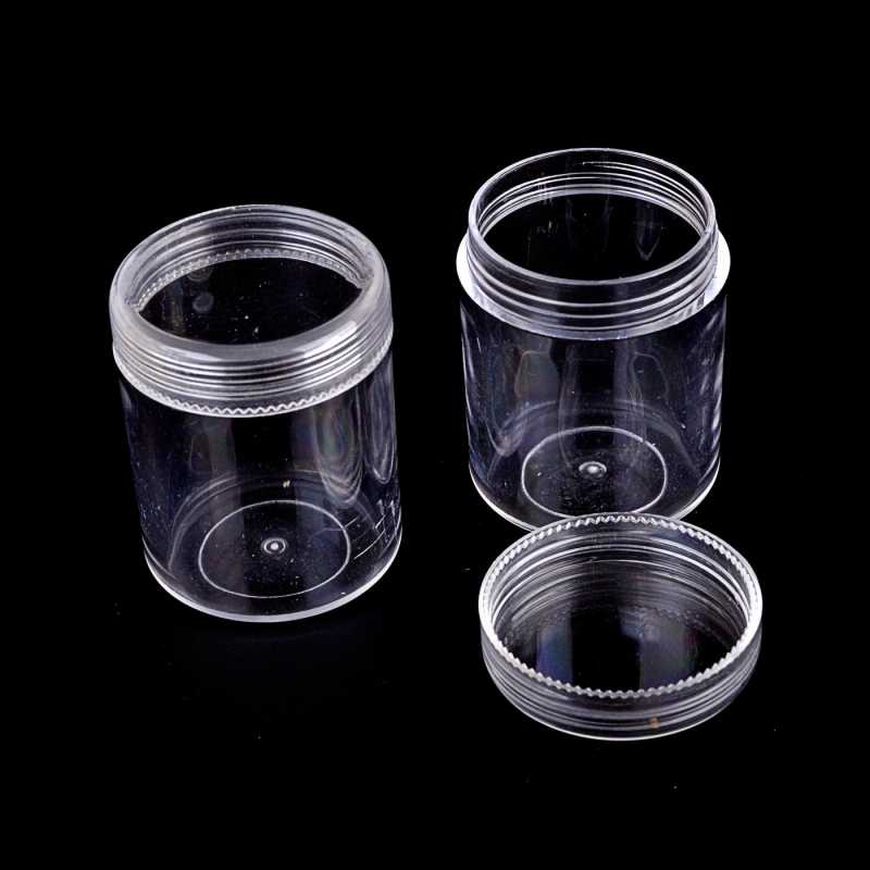 Transparent plastic round jar with screw top with a capacity of up to 30 ml.