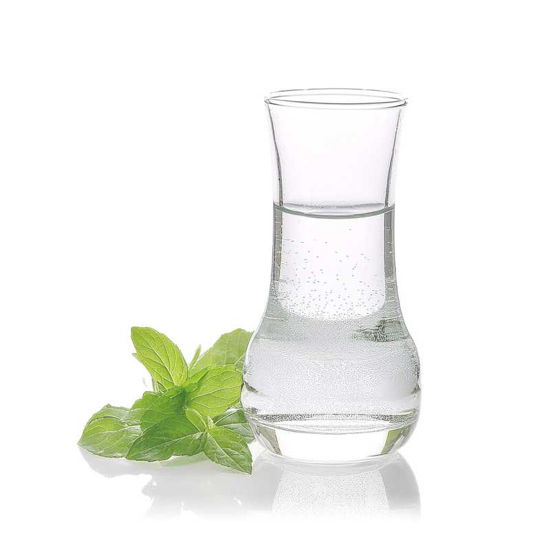 Peppermint essential oil has a characteristic, fresh minty scent with a cooling effect.
Due to its pronounced anti-analgesic and cooling effects, it is a very 