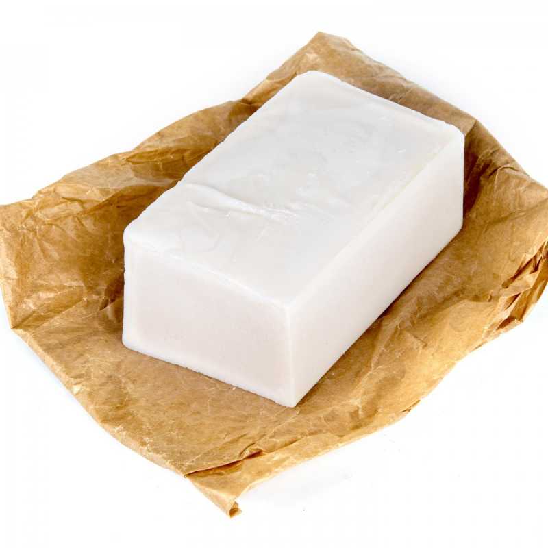 Our coconut soap is handmade using the traditional cold process method.
It lathers excellently, removes stains effectively and dissolves dirt easily. It is an 