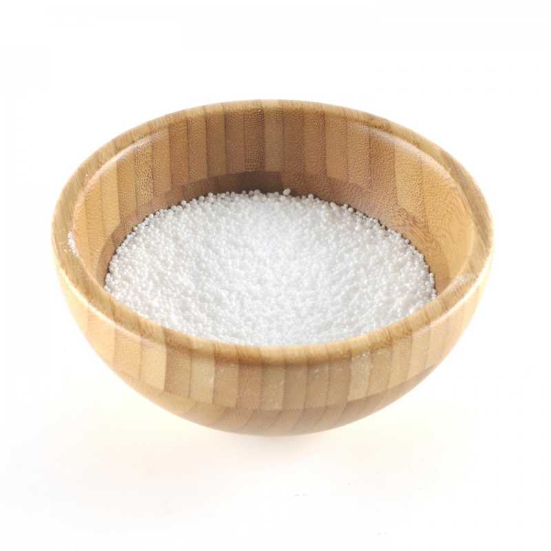 Stearic acid is a natural emulsifier that is used in the manufacture of soaps, candles and also body care products. In addition to its function as an emulsifier