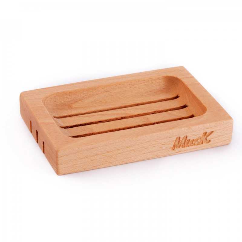 Soap dish made of beech wood impregnated with linseed oil to ensure water repellency.The soap dish is suitable for 1 piece of any MusK soap.Dimension: 12 x 8cm
