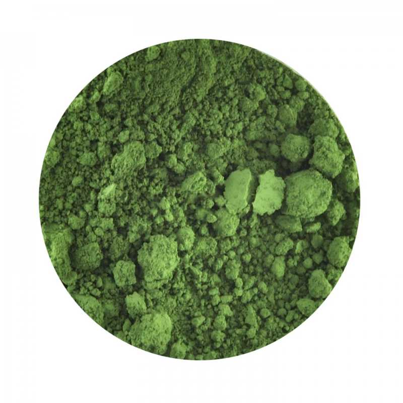 It is a matt pure green pigment. It can be used to make eyeshadows and as a base for brozners. Added to the base, it creates a green concealer to reduce redness