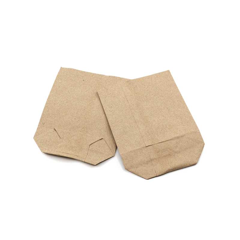 Brown 1-ply paper bag with cross-bottom and 0,25 kg capacity.
It is made of brown kraft paper 70-80g/m2, suitable as an alternative to plastic bags.Dimensions: