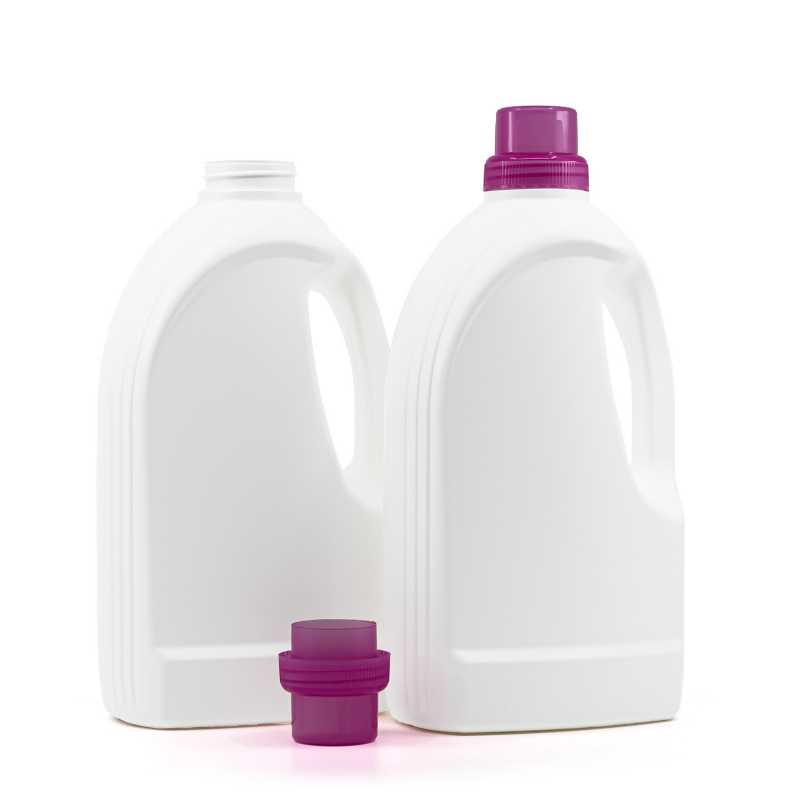 White Plastic Detergent Bottle, Pink Cap, 1,5 l
