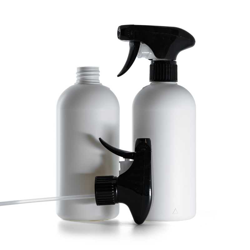 White Plastic Bottle, Black Trigger Sprayer, 500 ml