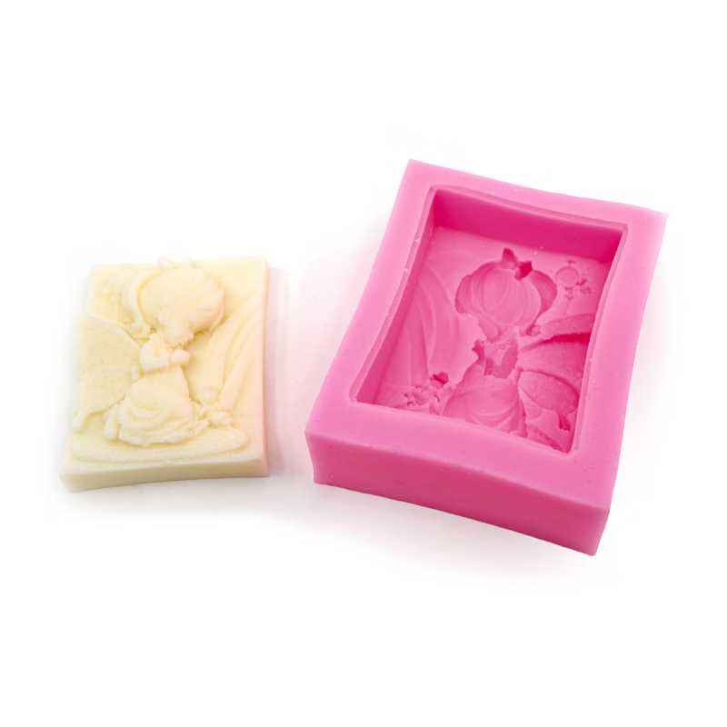 Silicone moulds are very flexible and can be used to cast a variety of substances including soaps, waxes and soap bases. Pour the liquid heated mass into the mo