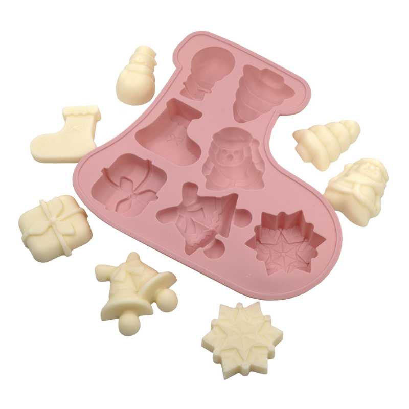 Silicone moulds are very flexible and can be used to cast a variety of substances including soaps, waxes and soap bases.
Pour the liquid heated mass into the m