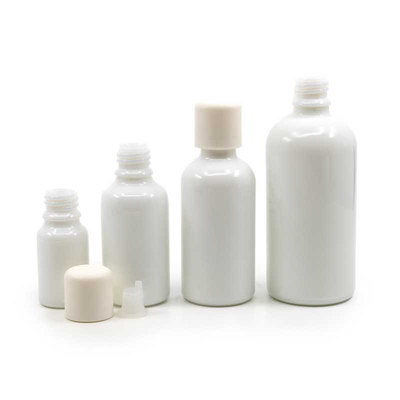 The white glass bottle, the so-called vial, is made of thick glass. It is used for storing liquids.Volume: 100 mlBottle height: 112 mmBottle diameter: 44,5 mmDi