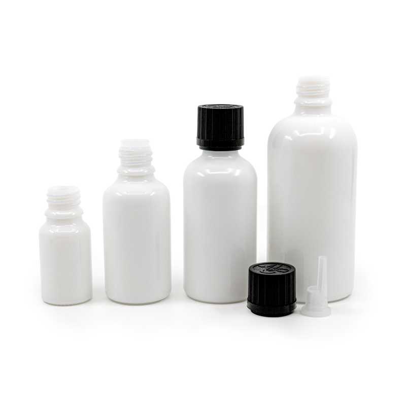 The white glass bottle, the so-called vial, is made of thick glass. It is used for storing liquids.Volume: 100 mlBottle height: 112 mmBottle diameter: 44,5 mmDi