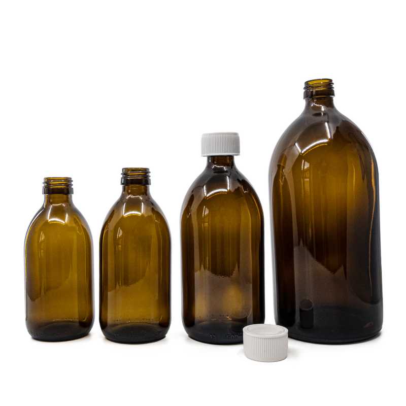 The glass bottle, the so-called BOSTON-type vial, is made of thick, dark brown glass. It is used for storing liquids, which, thanks to its colour, are effective