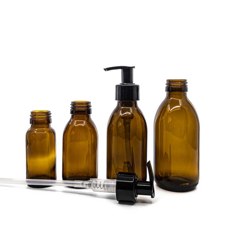 Theglass bottle is made of thick, dark brown glass with avolume of 150 ml. It is used for storing liquids, which thanks to its colour it effectively protects fr