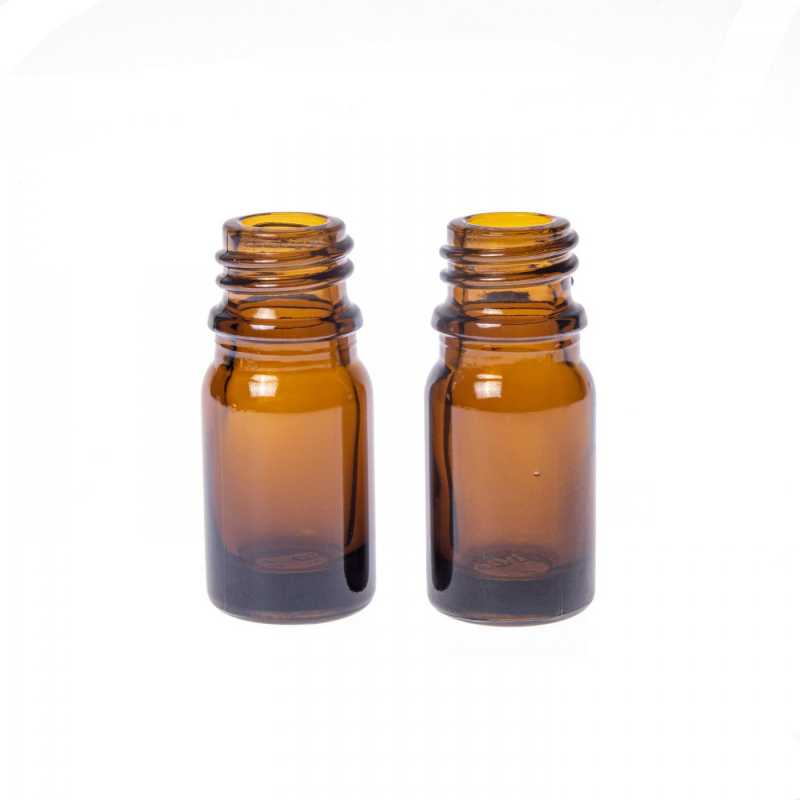 Theglass bottle, the so-called vial, is made of thick, dark brown glass. It is used for storing liquids, which, thanks to its colour, it effectively protects fr