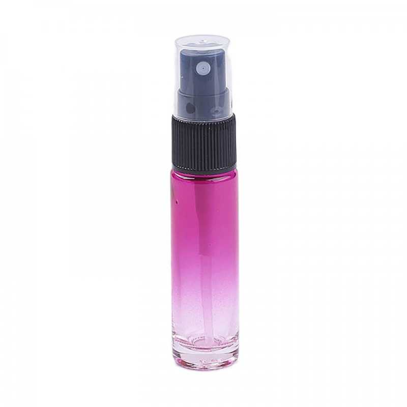 The glass atomizer is made of thick coloured glass. The coloured glass prevents the penetration of UV rays and thus protects the stored product. It is more suit