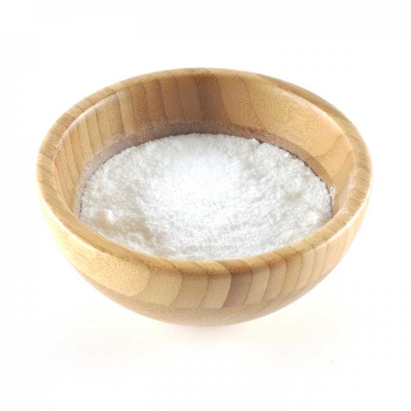 Sodium Cocoyl Isethionate, known by the abbreviation SCI, belongs to the class of tensides, or surfactants or surfactants.
It is derived from the fatty acids f